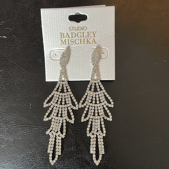 Badgley Mischka Jewelry New Badgley Mischka Chandelier Earrings